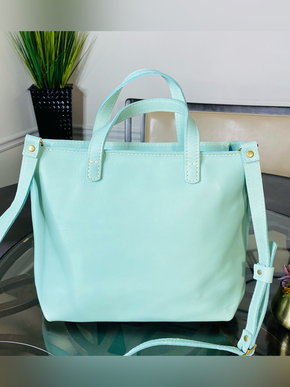 Portland Leather Goods Mint Medium Crossbody Tote Bag New Without Tags - Picture 5 of 10